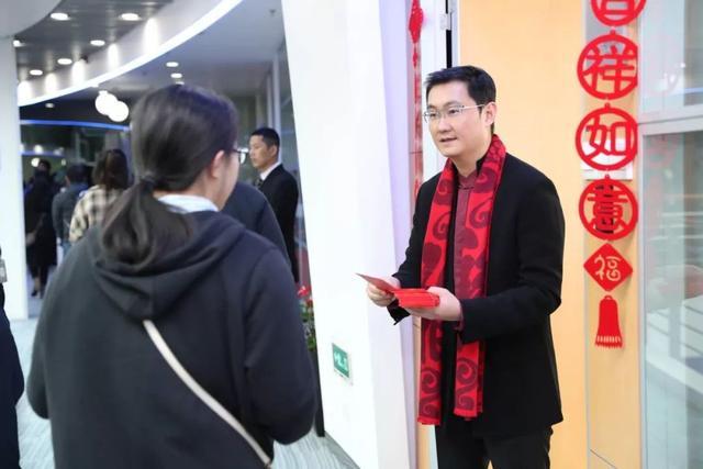 别人公司的开门利是:百度很AI,天猫喝茶,腾讯宛若春运 别人公司的开门利是:百度很AI,天猫喝茶,腾讯宛若春运