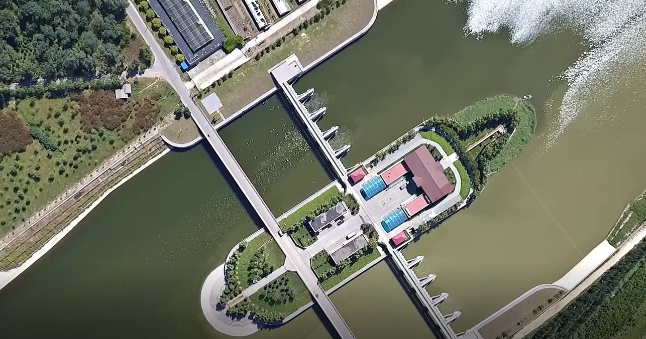 航拍北京通州城市建筑自然风光京杭大运河流域高清实拍视频素材